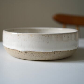 Hübsche flache Schale